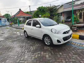 jual nissan march 2016 pemakaian 2017