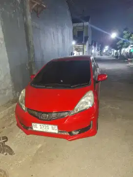 Honda jazz rs merah favorite warna mulus sangat terawat