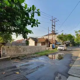 Rumah Manukan STRATEGIS HITUNG TANAH