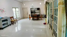 Disewakan bangunan untuk tempat tinggal atau kantor