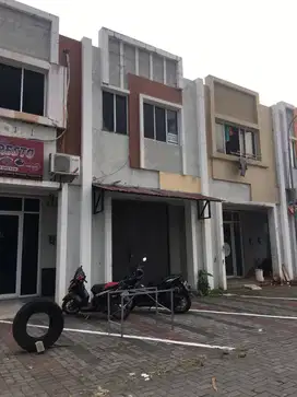 Disewa Ruko Pasar Modern Paramount Gading Serpong Tangerang