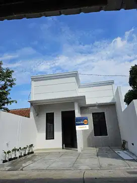 DIJUAL CEPAT RUMAH RAPIH SIAP HUNI DI JATIRANGON BEKASI