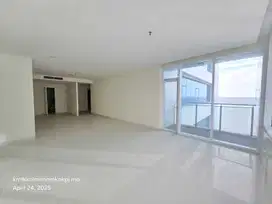 DISEWAKAN APARTMENT REGATTA 3BR PANTAI MUTIARA