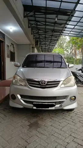 DIJUAL CEPAT MOBIL SIAP PAKAI TOYOTA AVANZA (2010) PEMILIK LANGSUNG