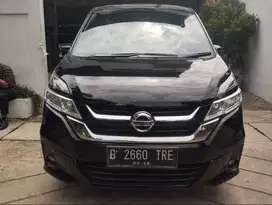 Nissan Serena 2.0 X AT Thn 2019