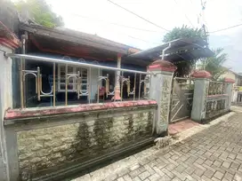 jual rumah super strategis dekat Jalan Ahmad Yani
