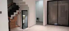 Termurah Rumah Baru 2 1/2 Lantai Siap Huni Dekat Matoa Residence Jakse