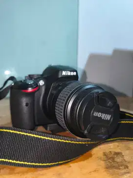 Camera DSLR Nikon D5100 lensa kit 18-55