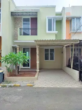 Dijual Rumah 2 Lt minimalis di Cinere Depok, Deket Tol Brigif Antasari