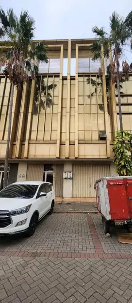 DIJUAL : Rukan/Ruko Gandeng di Golf lake Residence - Jakarta Barat