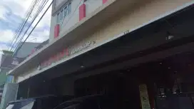 Dibutuhkan segera yang minat jadi pelayan, cook, dan barista