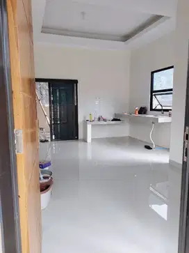 Rumah Baru Dekat Mini Zoo dan SCH Mall