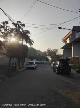 Jual / Sewa Rumah di Klampis Indah Surabaya