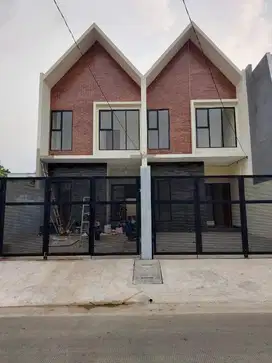 Rumah Baru 2 lt di Kav DKI Siap Huni