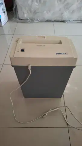 Mesin potong kertas buat kantor/rumah