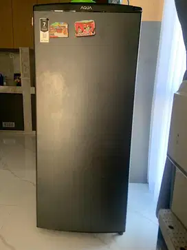 FREEZER AQUA / FREEZER ASI SECOND / FREEZER BEKAS