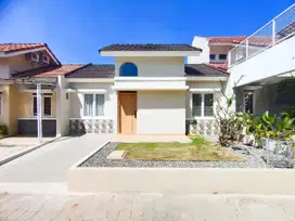 Rumah Minimalis Full Furnished Bergaya Jepang di Kota Baru Parahyangan