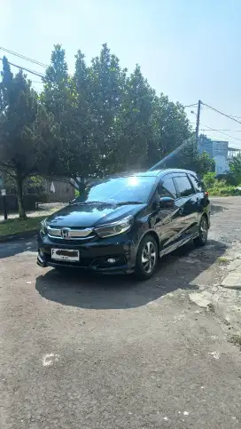 Fs : Honda Mobilio E CVT 2019, good condition, harga cash!