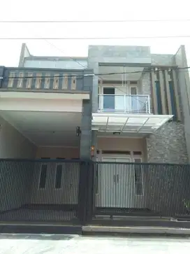 DISEWAKAN SEBUAH RUMAH MINIMALIS SIAP HUNI.