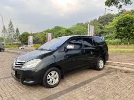 Dijual kijang innova diesel matic 2010