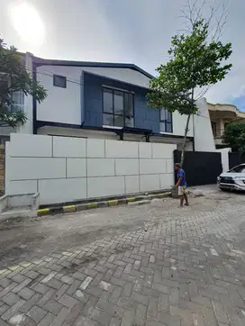 Rumah Sutorejo Selatan