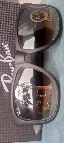 Kaca Mata Ray Ban Type : 4165 (Authentic)