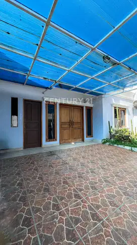 Rumah 2 Lantai Siap Huni Semi Furnished Di Kayu Putih S8781