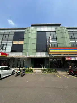 Dijual Ruko 3 Lantai Sudah Renovasi di Terrace 9 Suvarna Sutera
