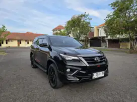 Toyota Fortuner VRZ TRD 2.4 Diesel Matic th 2020