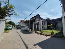 Luas 225 m2; Tanah Seturan UPN