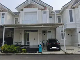 Dijual Rumah Rapi Terawat Sudah Renovasi di Lavon Cikupa SIap Huni