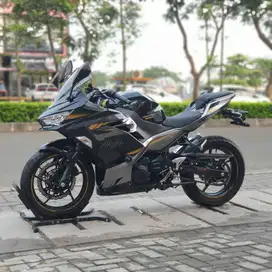 KAWASAKI NEW NINJA 250 ABS MDP SMARTKEY HITAM 2022 KM 5K PAJAK PANJANG