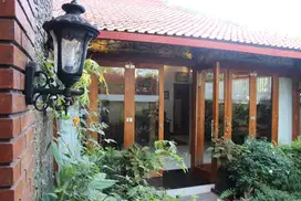 MODERN DESIGN JOGLO VILLA WITH BEAUTIFUL GARDEN IN PECATU - BALI