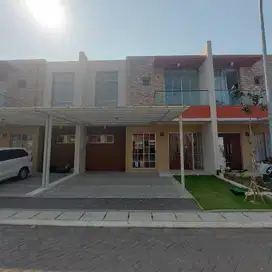 Disewakan rumah pik2 3 kamar tidur luas 100m / 8x12.5