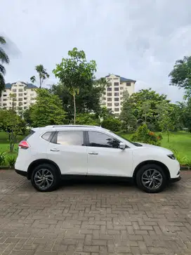 Nissan X-Trail 2015 Bensin