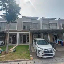 Disewakan rumah PIK GOLF ISLAND luas 75m2 (6x15 type olive ) 3 kamar
