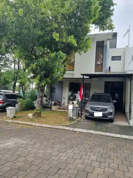 Rumah 2 lantai jarang ada siap transaksi cepat Foresta BSD City