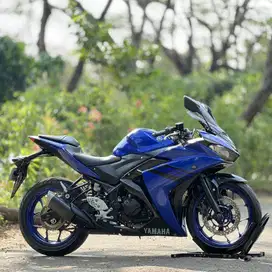 YAMAHA R25 V1 BLUE RACE 2018 KM LOW PAJAK PANJANG NO MINUS