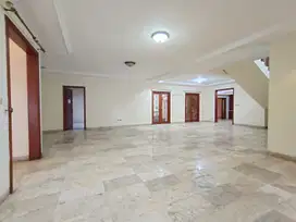 Rumah Siap Huni di Brawijaya