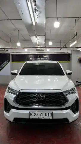 Innova zenix 2.0 CVT tipe V 2023