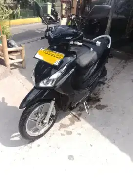 Jual motor vario agnes 2015 pajak kaleng isi baru di bbn
