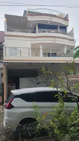 DIJUAL RUMAH HUK LUAS DAN MEGAH DI TAMAN PALEM LESTARI