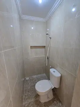 Rumah Kost SHM 2lantai di Siwalankerto dkt Petra