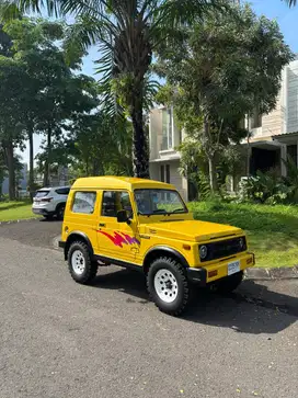 Di Jual Suzuki Katana 1.0 M/T 1994 Kuning Lucu