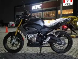 CASH/KREDIT CB 150R VERY LOW KM (PAYLATER/KREDIVO/CC 0%TT)