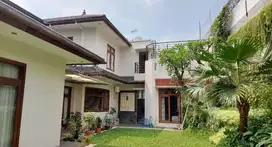 Dijual Rumah murah di Kemang