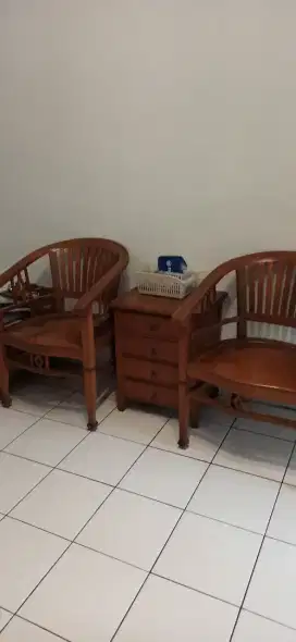 Jual Kursi Teras Nakas Lesehan Kayu Asli(Mau Pindahan)