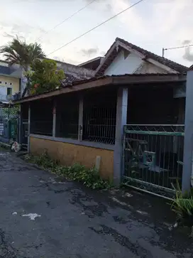 Dijual tanah bonus bangunan lokasi premium sebrang Trans Studio Mall