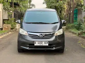 Honda Freed SD Double Blower AT 2014