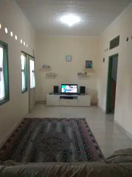 Dijual Rumah Terawat Dua Lantai Di Cigadung Dago Bandung Utara